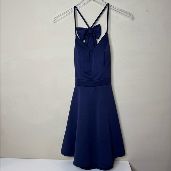 City Studio Navy Backless Bow A-Line Dress size 5 - Picture 4 of 12